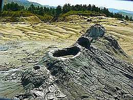 diaporama pps Touriste dans mon pays – Volcans de boue